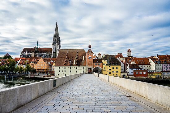 Regensburg & Stadtamhof: Doppelstadt am Donaubogen