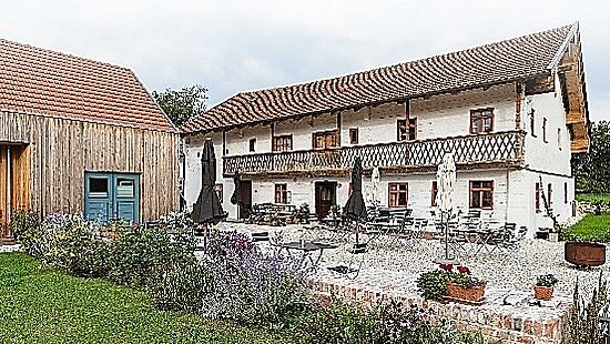 Halbtägige Studienfahrt nach Niederleierndorf zum Zachhof